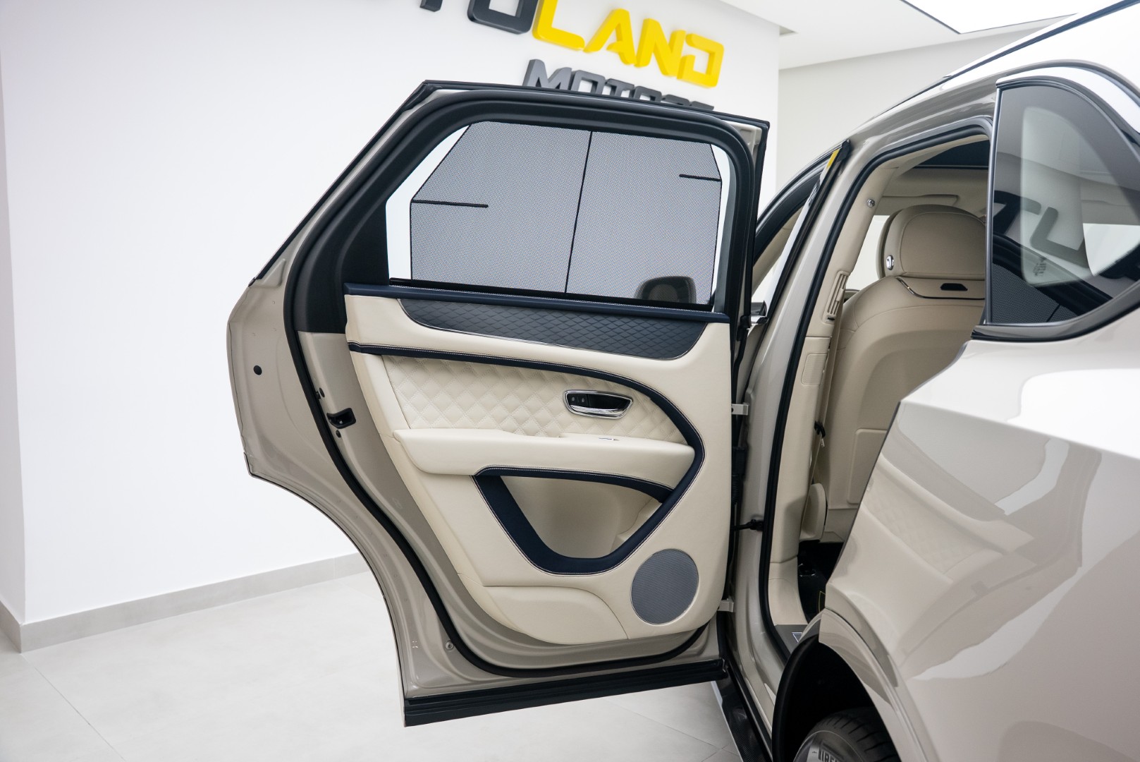2022 BENTLEY BENTAYGA SPEED W12 GCC WITH WARRANTY AND SERVICES